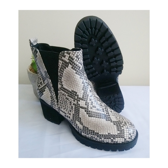 COPY - MIA Jody Snake Embossed Platform Block heel Women's Ankle Boot Sz-7M NIB - Picture 2 of 7
